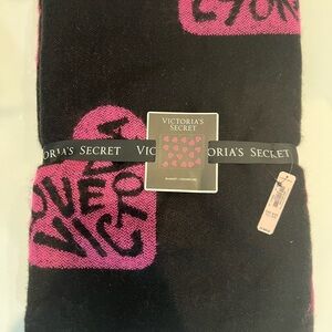 Victoria's Secret Pink and Black blanket